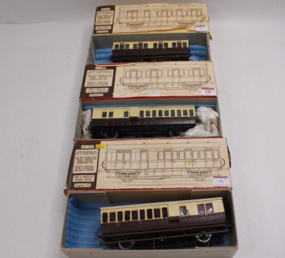 Lot 190 - Three assembled and painted GWR 4-wheel...