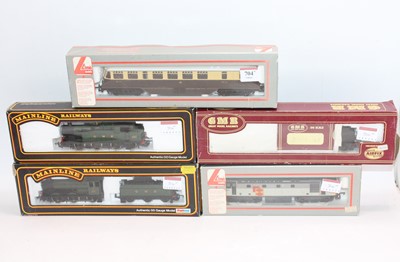 Lot 704 - Five locos: Lima diesel 33205 (E-BE); Lima GWR...