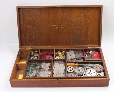 Lot 103 - Meccano No.6A polished wooden set box...