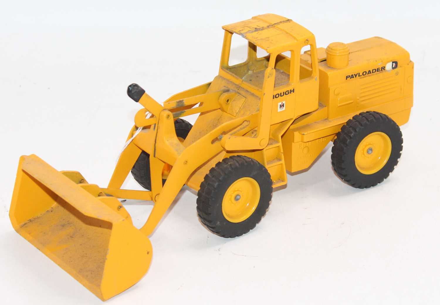 Lot 1274 - 1960s ERTL Hough International Payloader,...