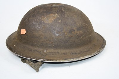 Lot 67 - A WWII British steel helmet, dia.34cm