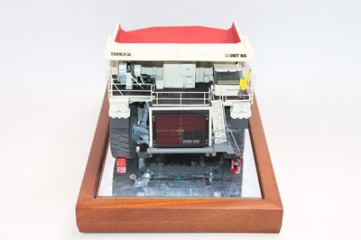 Lot 1295 - Platypus Industrie 1/50th scale resin and...