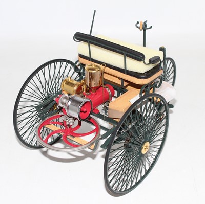 Lot 966 - Franklin Mint 1/8th scale boxed 1886 Benz...