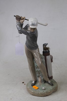 Lot 138 - A large Lladro Spanish porcelain model of a...