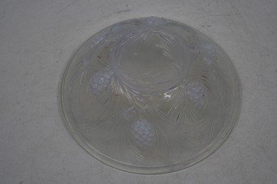Lot 212 - An Art Deco Jobling opalescent glass bowl,...
