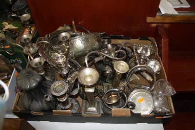 Lot 237 - Assorted plated wares, to include basket,...