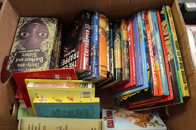 Lot 512 - A box of assorted children's volumes, to...