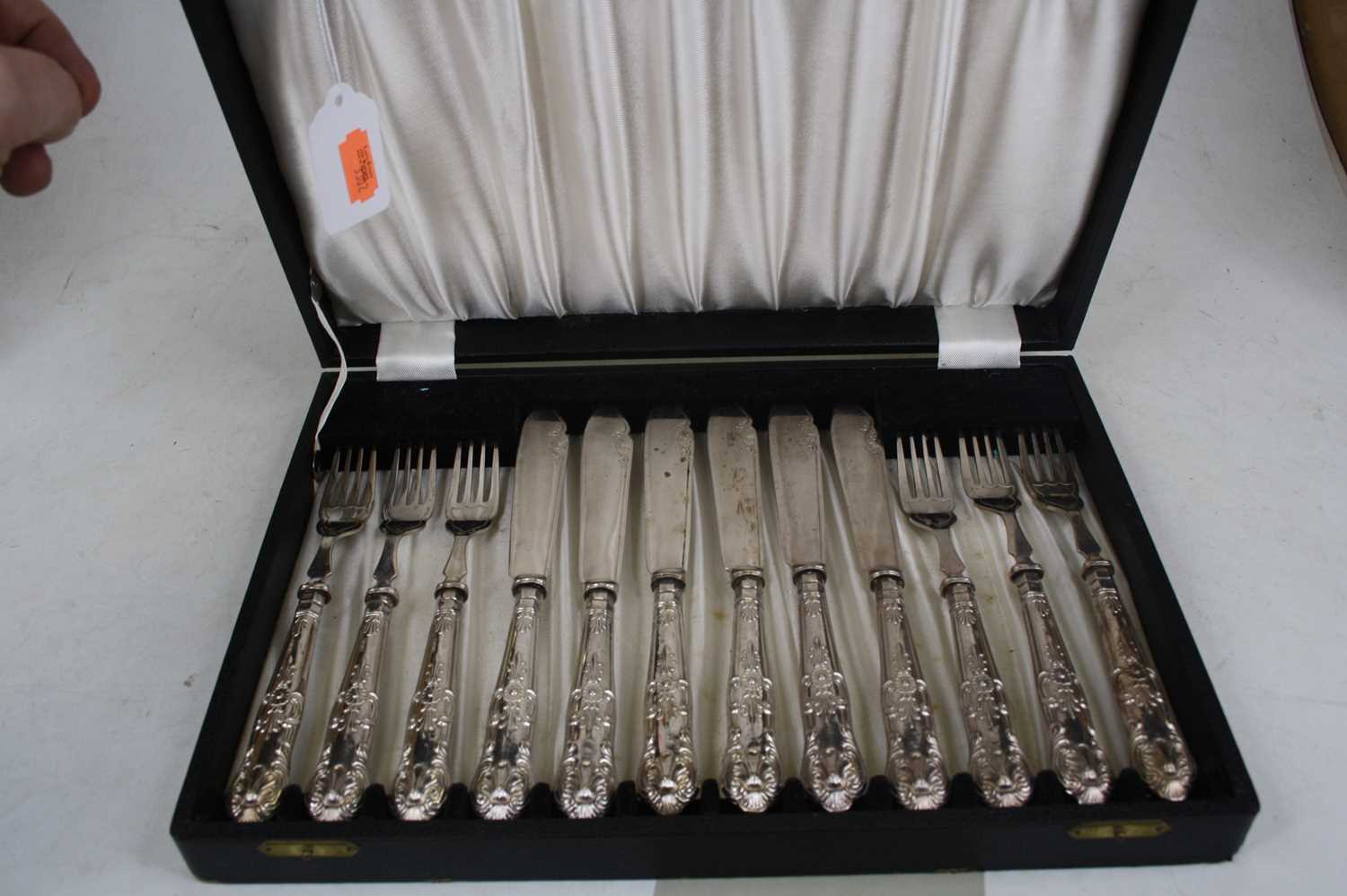 Lot 285 - A mid-20th century cased set of six fish...