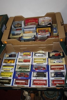 Lot 592 - Two boxes of assorted modern issue diecast,...