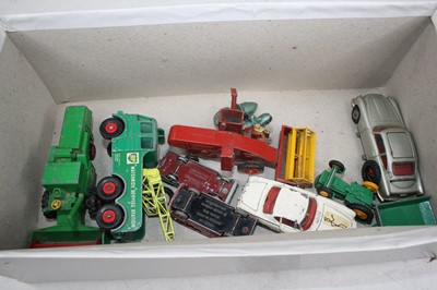Lot 463 - A small quantity of loose playworn diecast to...