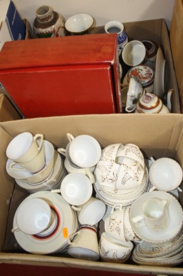 Lot 506 - Two boxes of mixed ceramics to include...