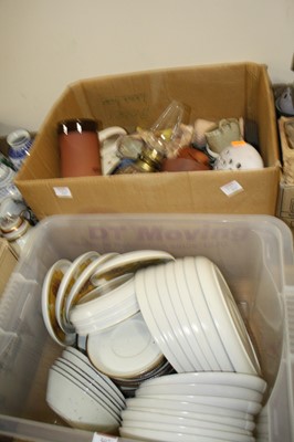 Lot 507 - Two boxes of mixed ceramics to include Denby...