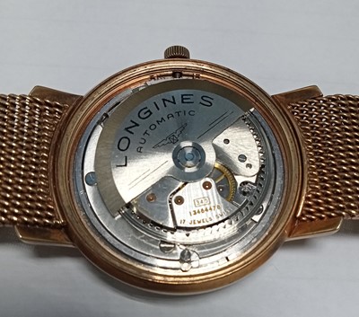 Lot 2253 - A gent's 9ct yellow gold Longines Flagship...