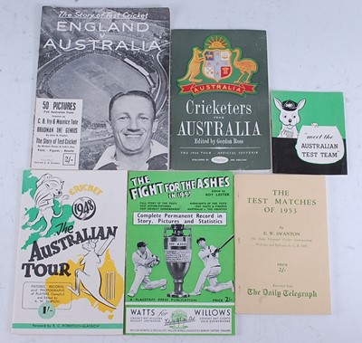 Lot 1274 - A collection of mid-20th century press...