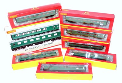 Lot 753 - Nine Hornby BR Southern green bogie coaches:...