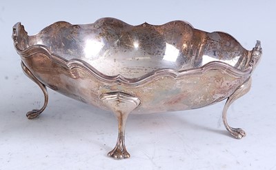 Lot 219 - An Art Deco silver sweetmeat dish, of lobed...