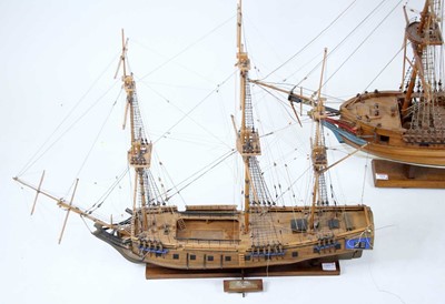 Lot 121 - 2 wooden static display models of 18th/19th...
