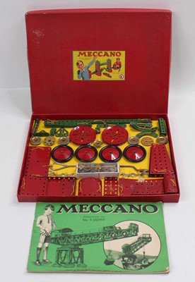 Lot 118 - Plastic crate containing five boxed Meccano...