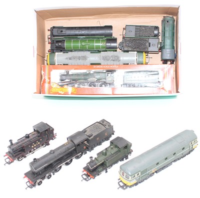 Lot 423 - Nine mainly Hornby/Triang 00 gauge locos,...