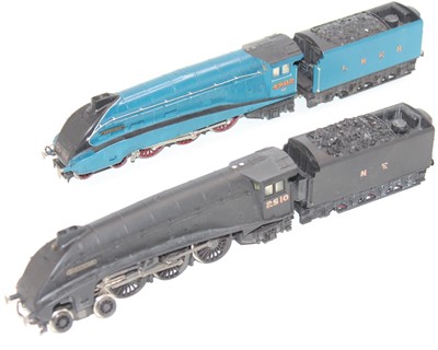 Lot 431 - Two Hornby A4 4-6-2 locos & tenders: Seagull...