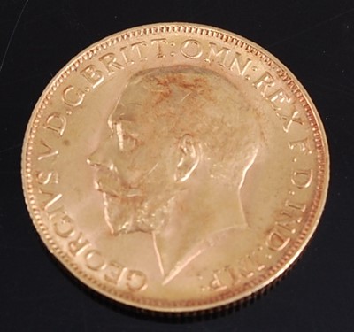 Lot 2203 - Great Britain, 1926 gold full sovereign,...