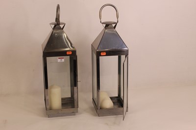 Lot 18 - A pair of modern plated lanterns, h.49cm