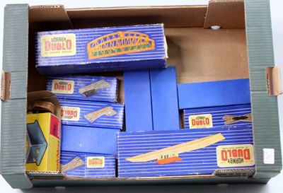 Lot 696 - 2 boxes containing a collection of Hornby...