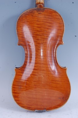 Lot 1006 - An English violin, having a one piece maple...
