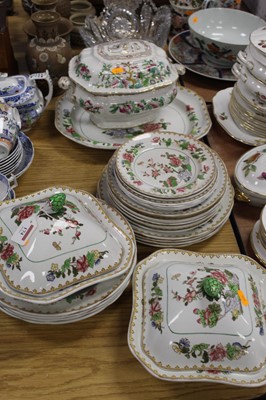 Lot 174 - A Copeland Spode dinner service decorated with...