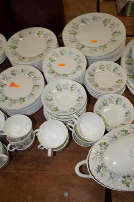Lot 189 - A Minton Spring Valley pattern porcelain tea &...
