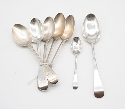 Lot 458 - A set of five Victorian silver teaspoons, in...