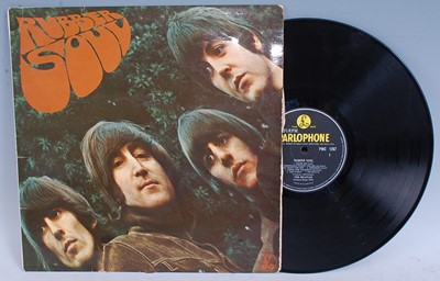 Lot 1052 - The Beatles - Rubber Soul, UK 2nd pressing,...