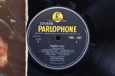 Lot 1052 - The Beatles - Rubber Soul, UK 2nd pressing,...