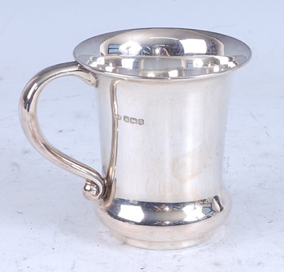 Lot 244 - An early 20th century silver christening...