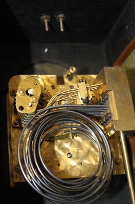 Lot 28 - A 20th century walnut cased bracket clock, the...