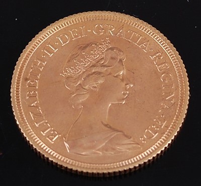 Lot 2217 - Great Britain, 1978 gold full sovereign,...
