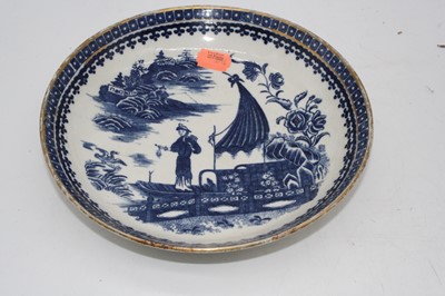 Lot 39 - A blue & white transfer decorated porcelain...