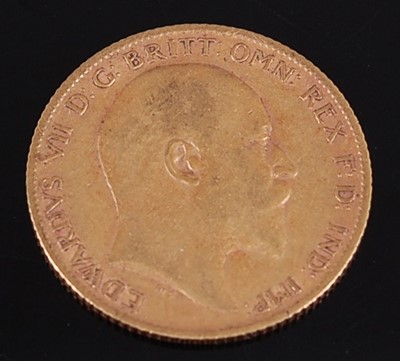 Lot 2064 - Great Britain, 1905 gold half sovereign,...