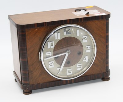 Lot 61 - An Art Deco walnut 8-day mantel clock, 28.5cm...
