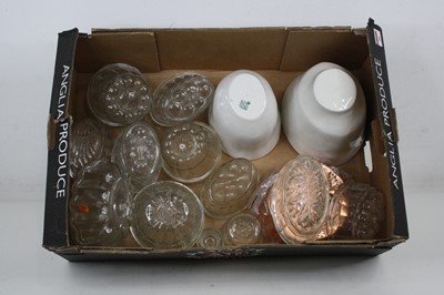 Lot 94 - A collection of glass, copper, and pottery...