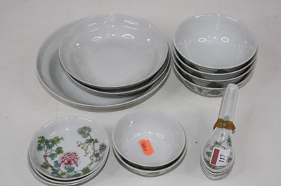 Lot 117 - A collection of Chinese famille rose porcelain,...
