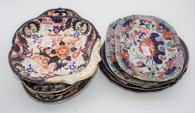 Lot 171 - An early 19th century Derby porcelain Japan...