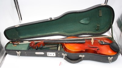 Lot 172 - A 20th century student's violin (cased)