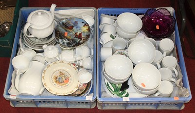 Lot 218 - Two boxes of various ceramics to include a...