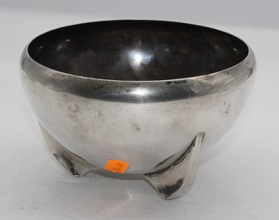 Lot 303 - An Art Deco silver bowl, bearing monogram NGU,...