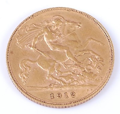 Lot 2057 - Great Britain, 1912 gold half sovereign,...