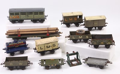 Lot 250 - Eleven wagons (10 Hornby & one Bing), all...