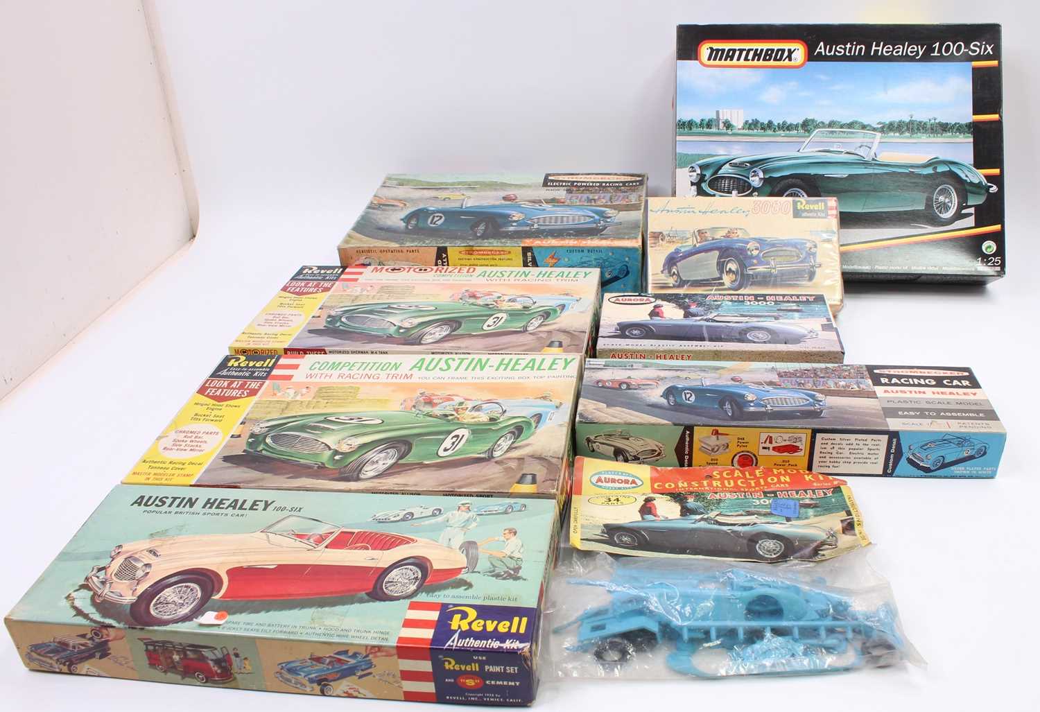 Lot 1494 - A collection of boxed Austin Healey model kits...