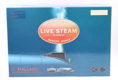 Lot 16 - Hornby 00 Gauge R1041 'Mallard' live steam set...