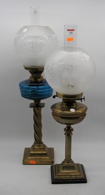 Lot 140 - An early 20th century oil lamp, having...
